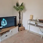 Charming T1 With Wifi In The Heart Of Toulon