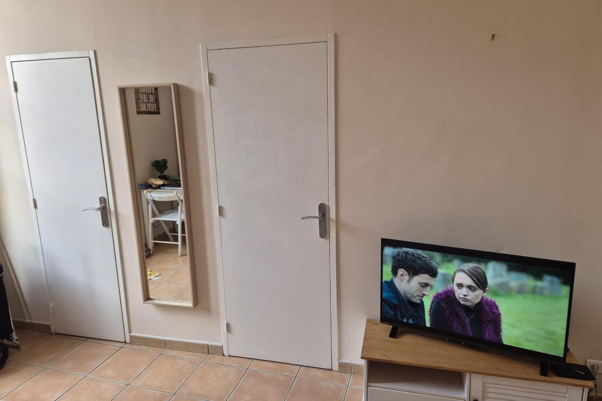 Appartement Charming T1 With Wifi In The Heart Of *
